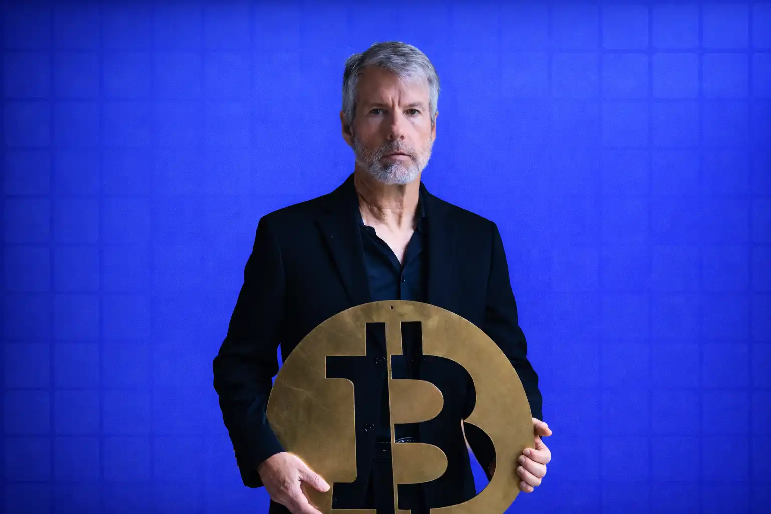 اقدام مجدد مایکل سِیلور به خرید بیت کوین؛ BTC سال 2025 را چگونه به پایان میرساند؟